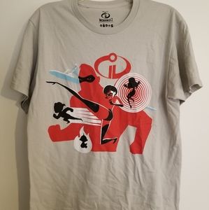 Disney Pixar Incredibles 2 shirt medium